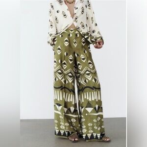 Zara Geometric Effect Print Button Up Top and Wide Leg Pants Set Size Medium